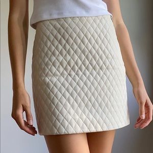 Aritzia Sunday Best Flynn Skirt *tags on*